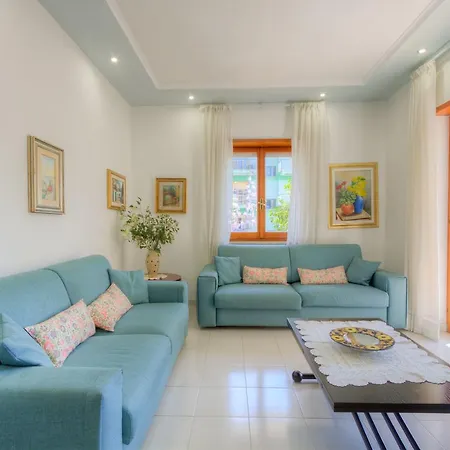 89ap Casa Del Glicine Sea شقة *